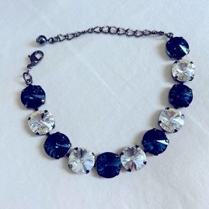 Gorgeous large stone cup and chain crystal bracelet. Blue and clear stones
